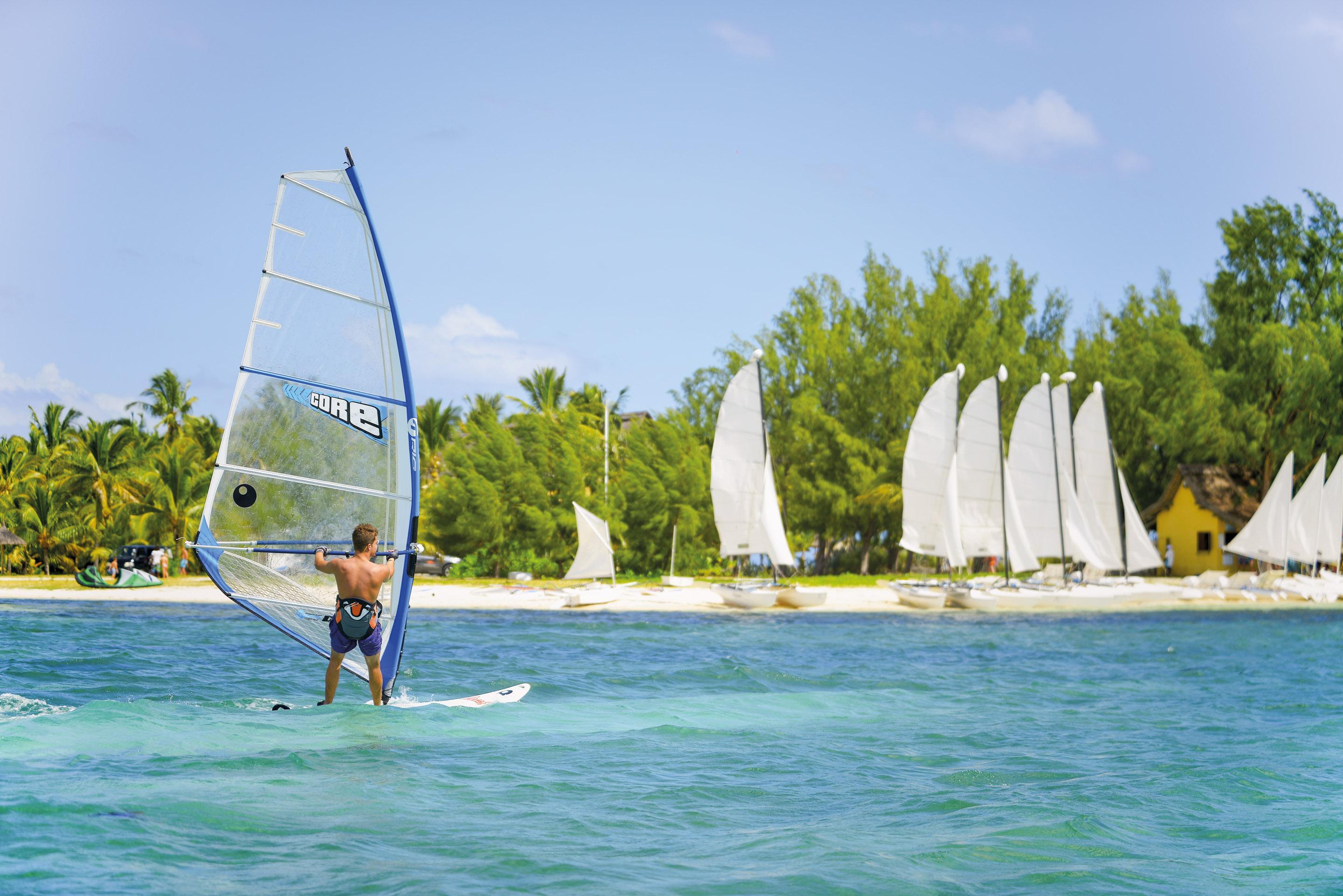 Paradis Beachcomber Golf Resort & Spa Le Morne Esterno foto